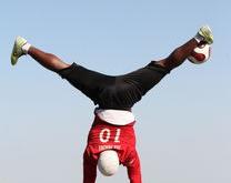 Ning在巴黎圣日耳曼比赛中回归赛场，赛事规则更新引发热议！